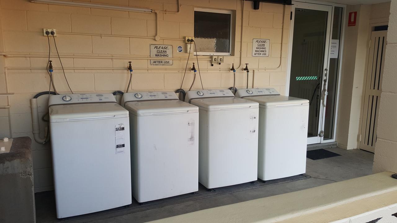 Accommodation @ Isa Mount Isa Buitenkant foto
